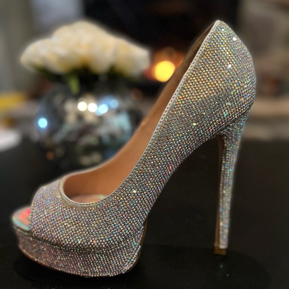 Sexy pink crystal heels